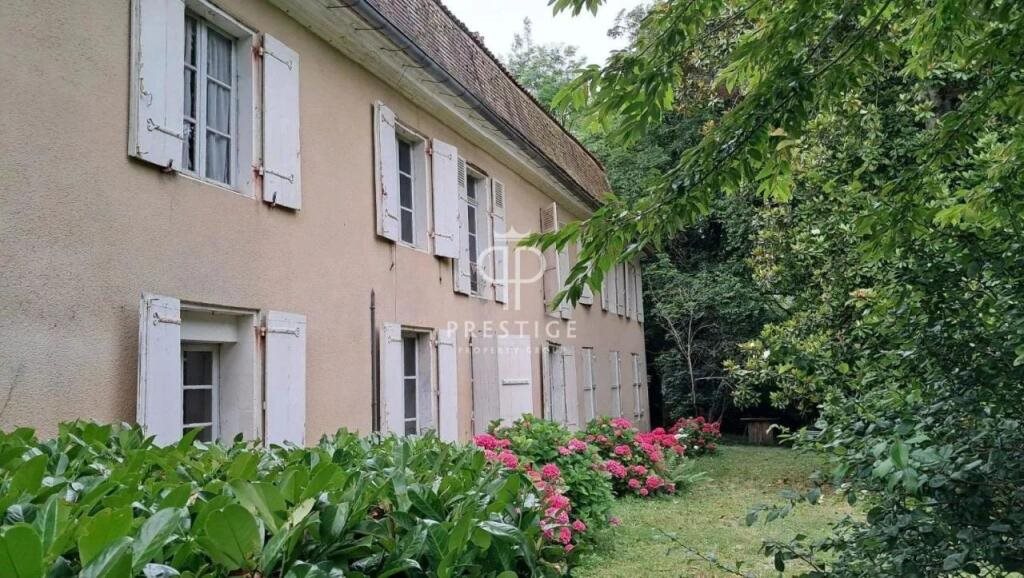 Maison à vendre, 460m², Aubeterre-sur-Dronne