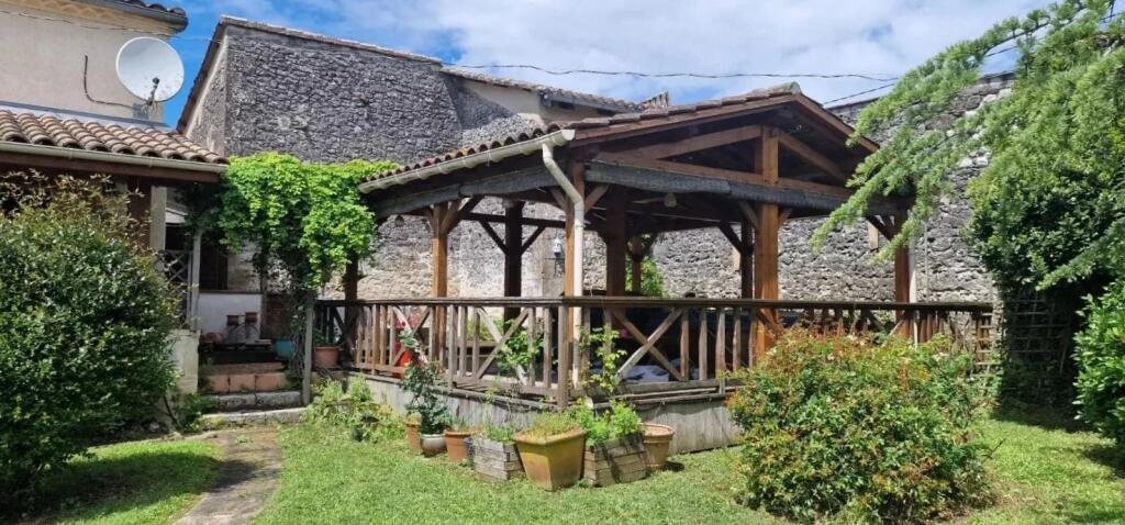 Maison à vendre, 160m², Cancon