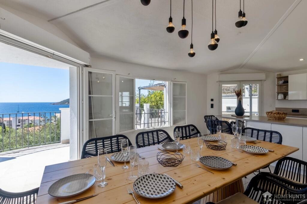 Maison à vendre, 184m², Saint-Raphaël