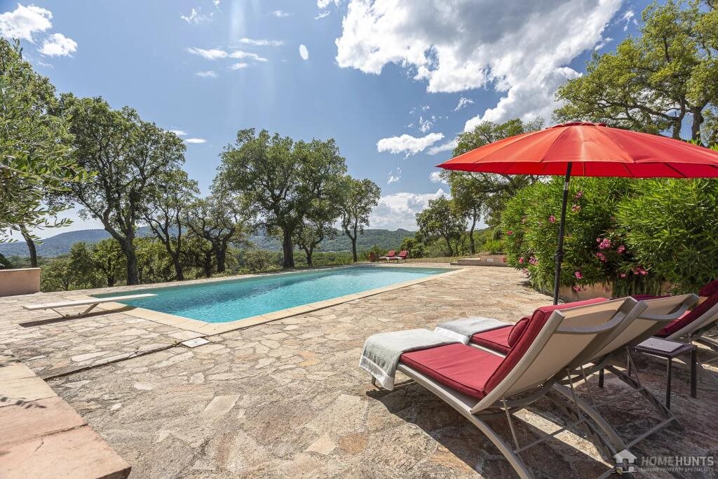 Maison à vendre, 280m², La Garde-Freinet