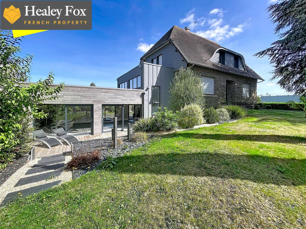 Maison à vendre, 309m², Saint-Hilaire-du-Harcouët
