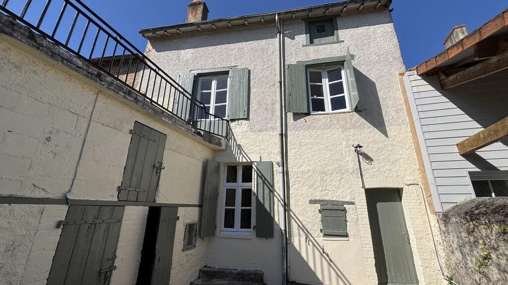 Maison à vendre, 118m², Montmorillon
