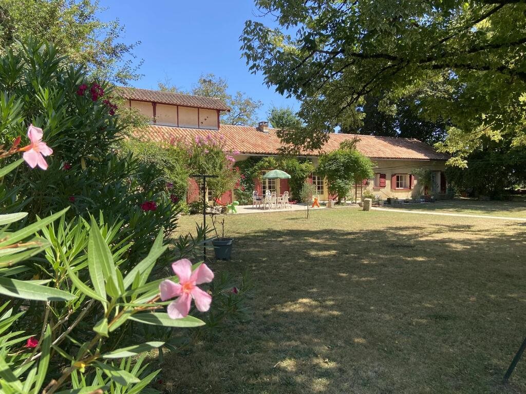 Maison à vendre, 209m², Bergerac
