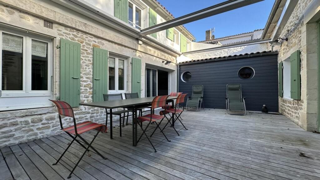 Maison à vendre, 195m², La Flotte