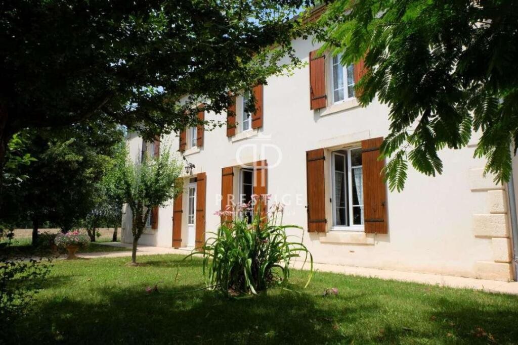 Maison à vendre, 320m², Villeneuve-sur-Lot