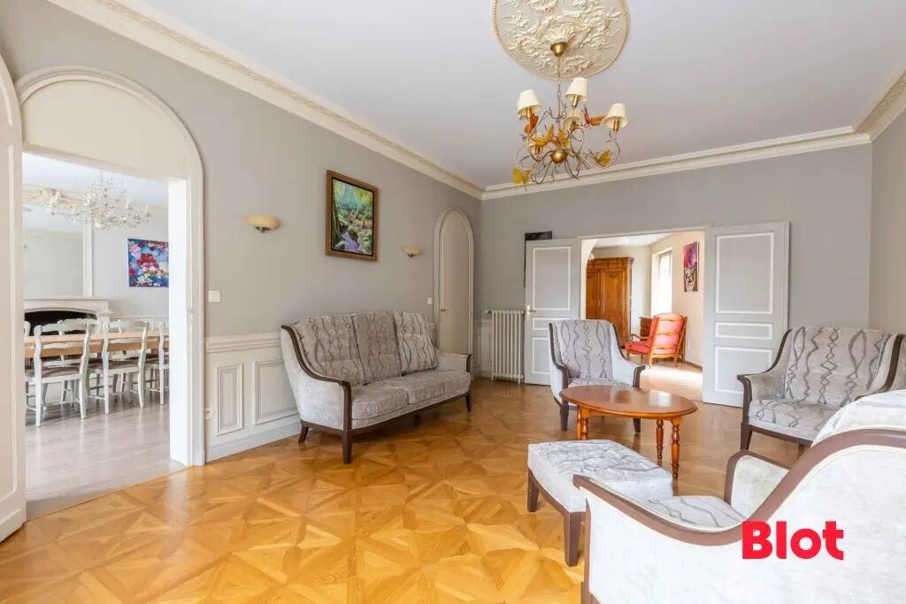 Maison à vendre, 297m², Bais