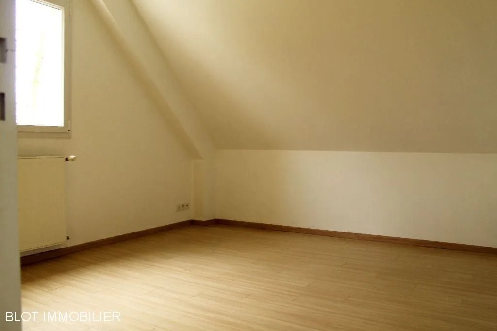 Maison à louer, 131m², Châteaubourg