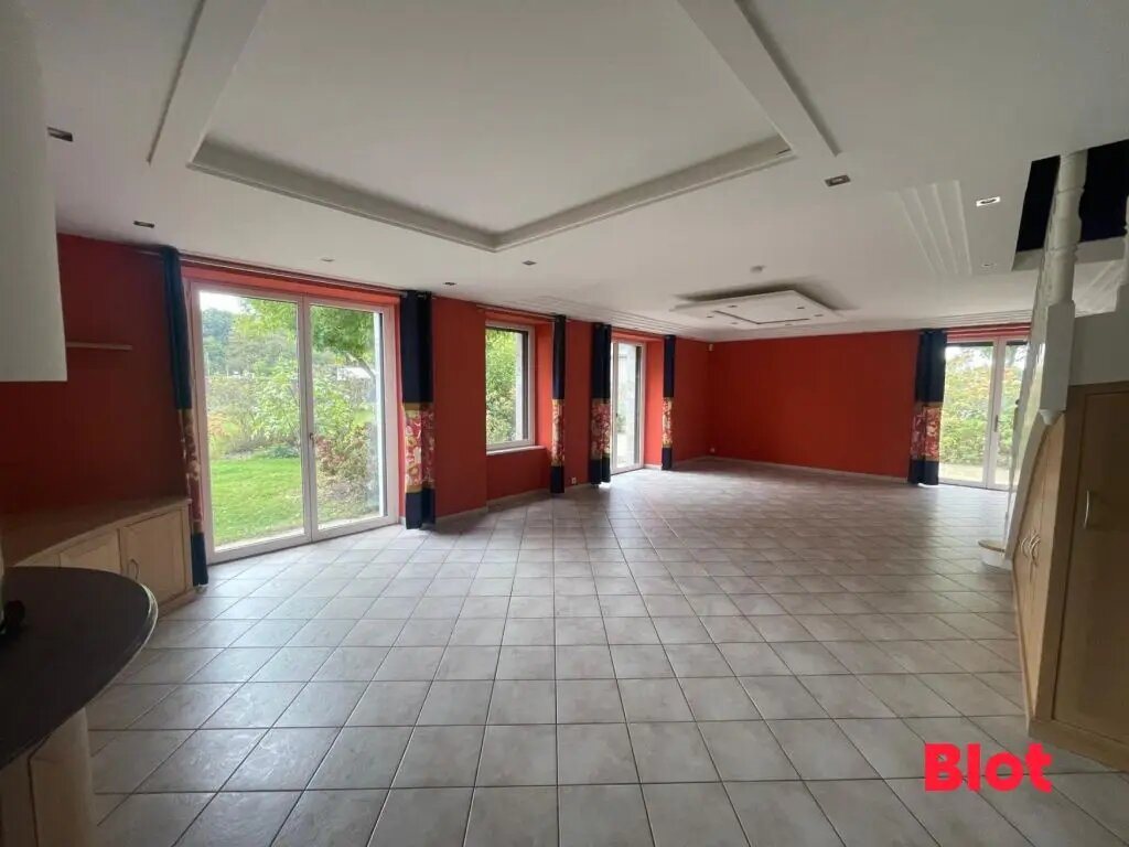 Maison à vendre, 228m², Etrelles