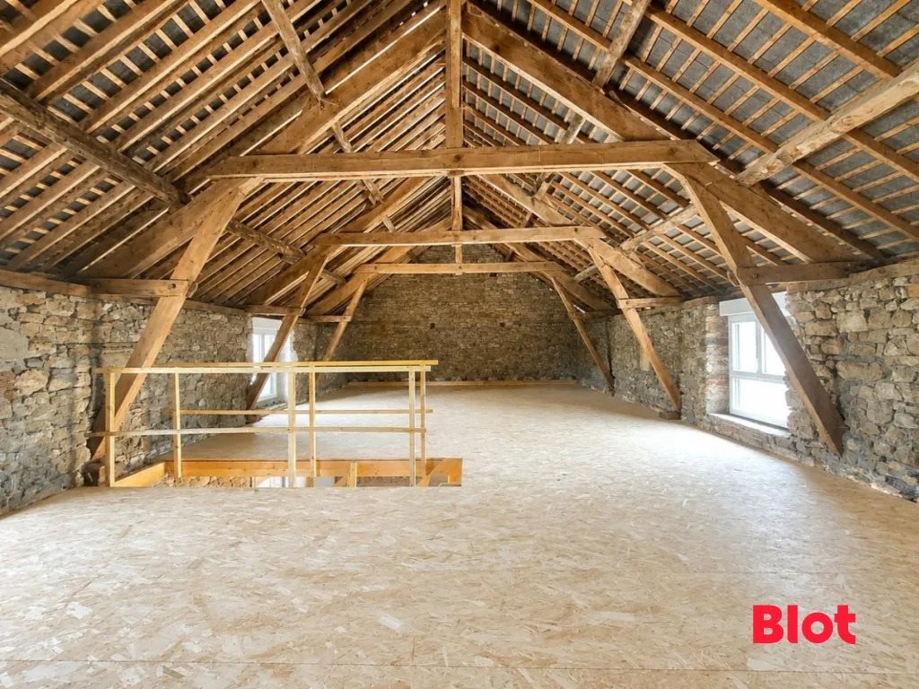 Maison à vendre, 150m², Montreuil-sous-Pérouse