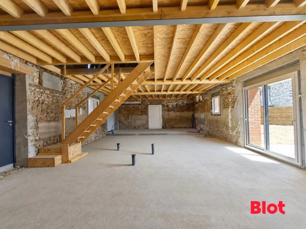 Maison à vendre, 150m², Montreuil-sous-Pérouse