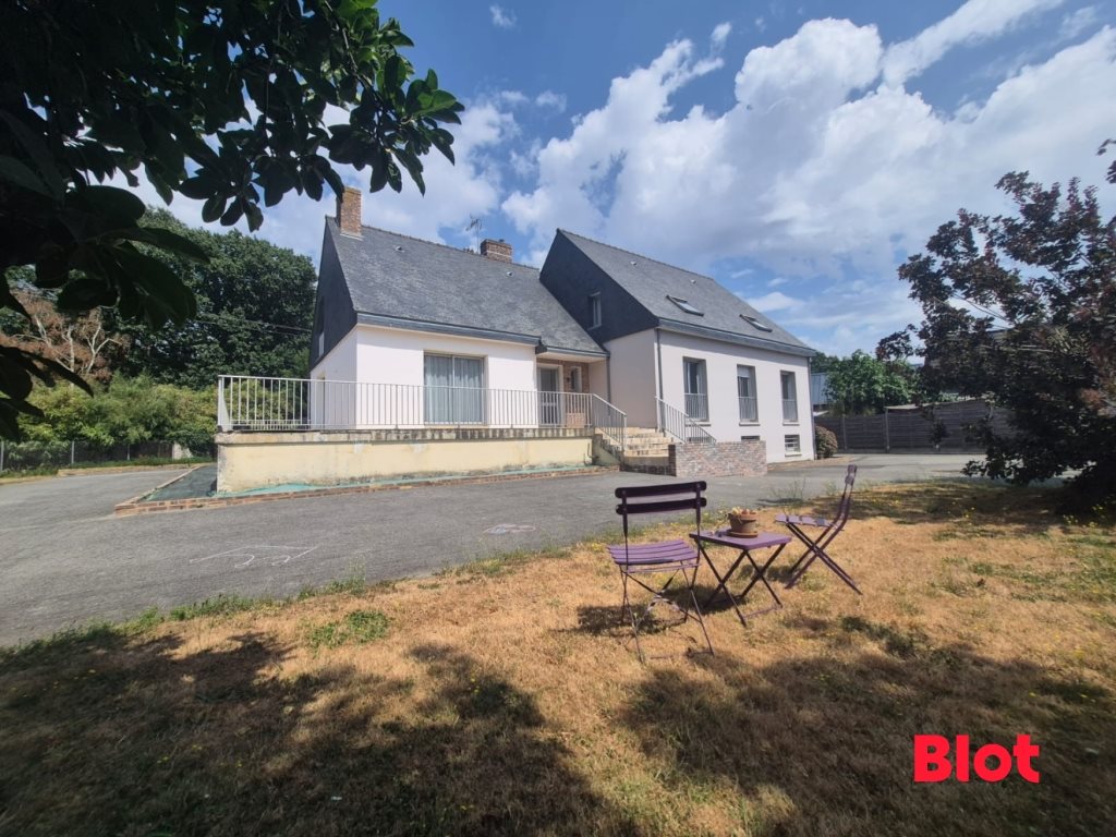 Maison à vendre, 256m², Etrelles