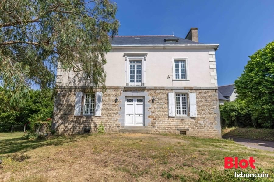 Maison à vendre, 220m², Louvigné-de-Bais