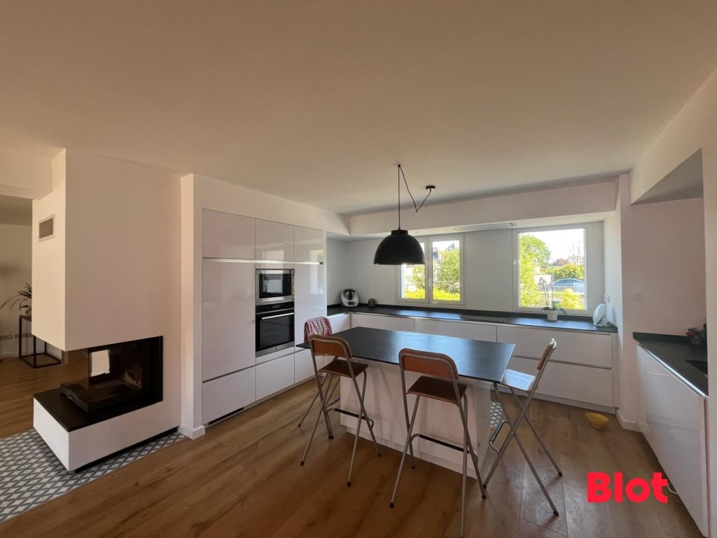 Maison à vendre, 173m², Etrelles