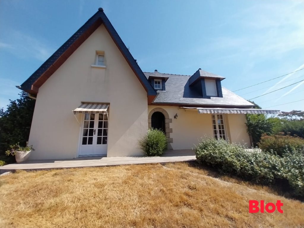 Maison à vendre, 134m², Saint-Ouën-des-Toits