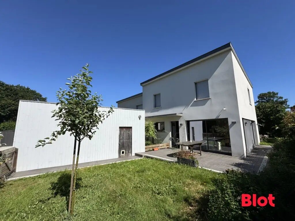 Maison à vendre, 119m², Châteaubourg