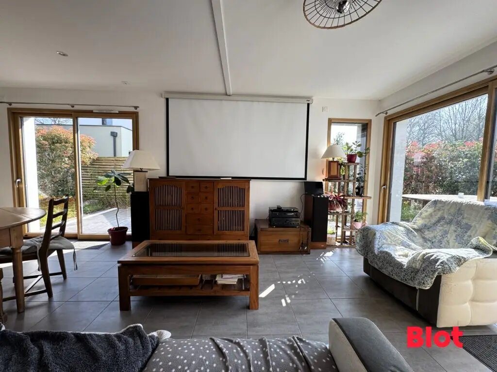 Maison à vendre, 119m², Châteaubourg