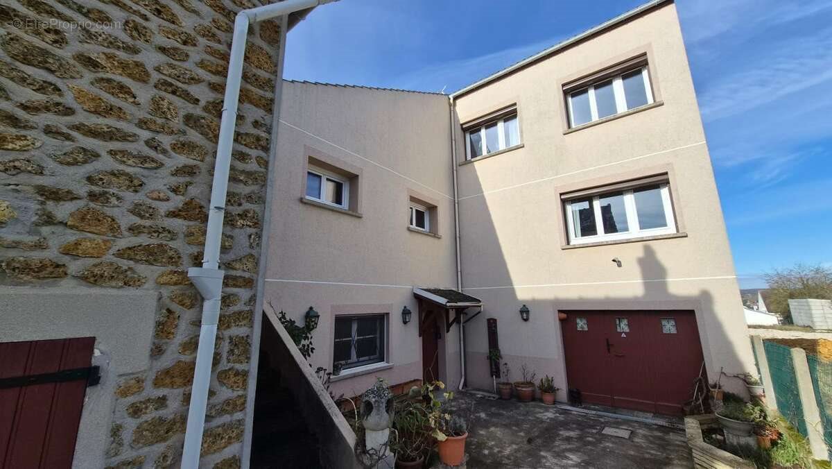 Maison à vendre, 178m², La Norville