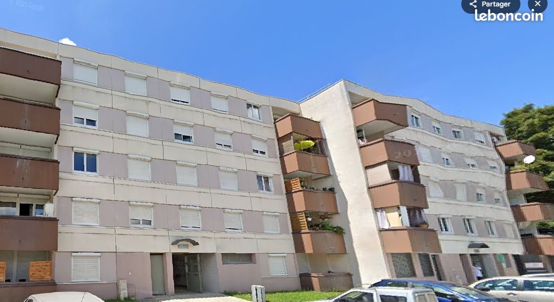 Appartement à louer, 82m², Meximieux