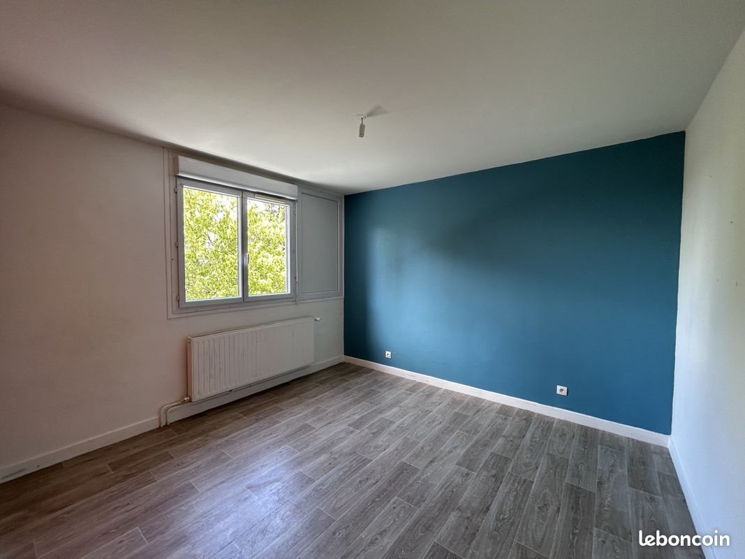Appartement à louer, 69m², Saint-André-sur-Vieux-Jonc
