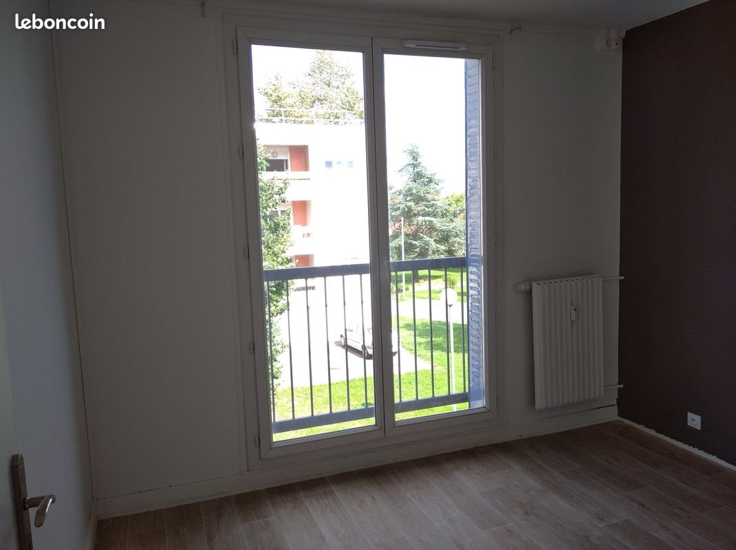 Appartement à louer, 74m², Montrevel-en-Bresse