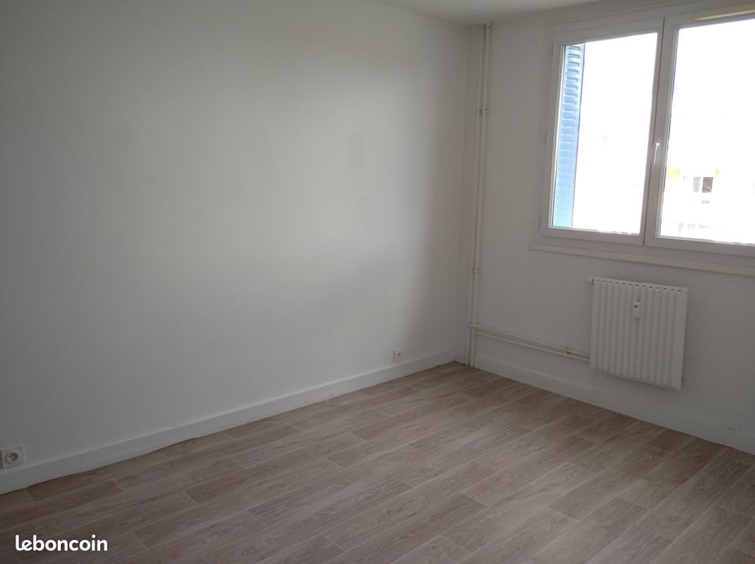 Appartement à louer, 74m², Montrevel-en-Bresse