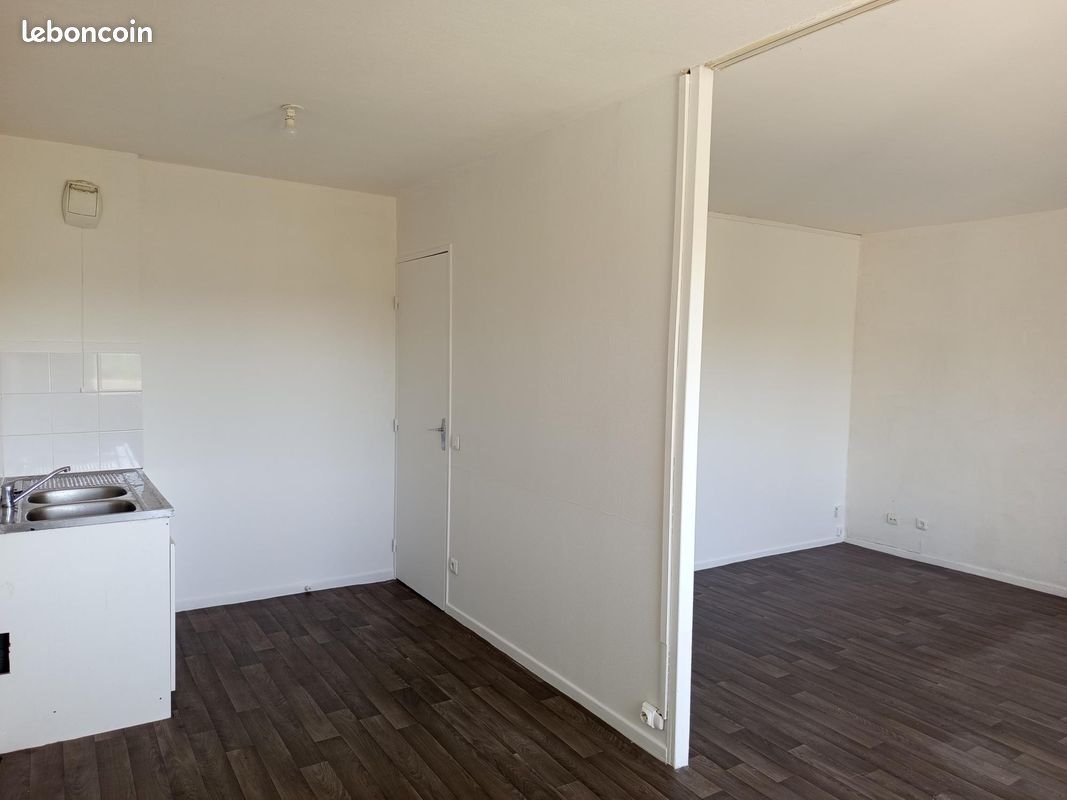 Appartement à louer, 65m², Villefontaine