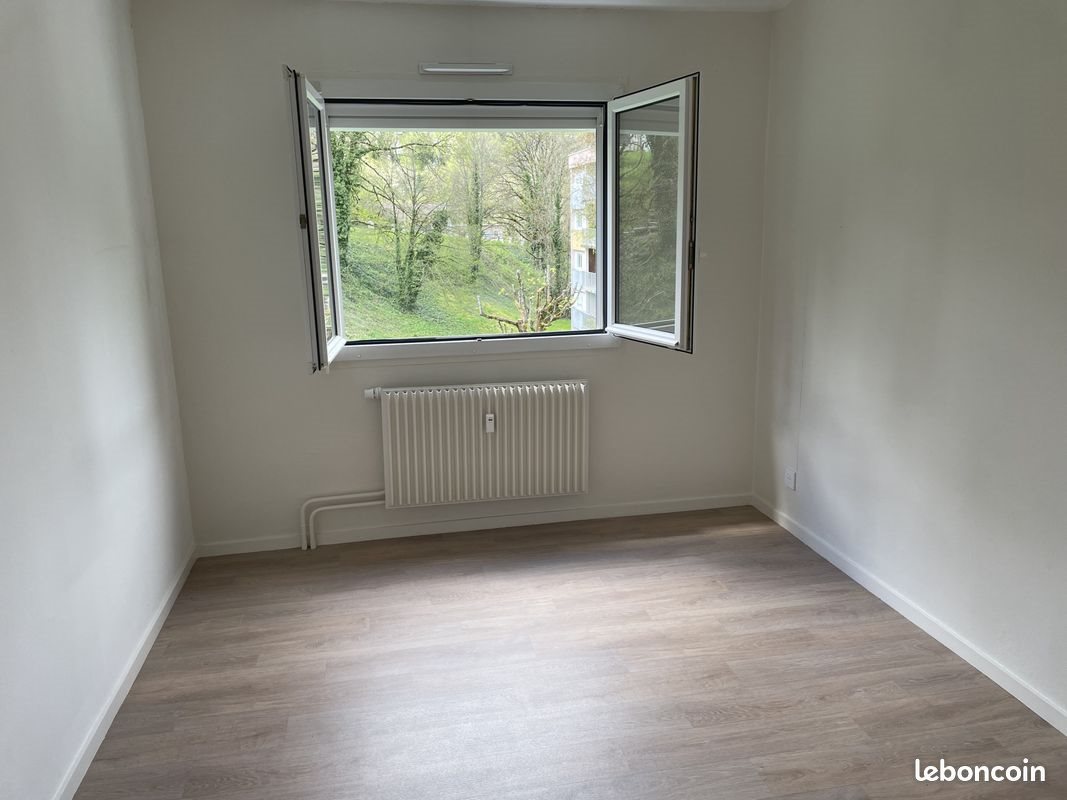 Appartement à louer, 61m², Dortan