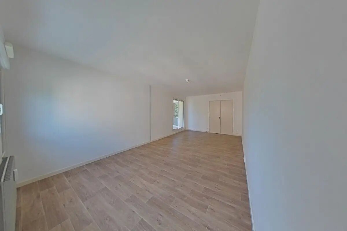 Appartement à vendre, 97m², Saint-Laurent-sur-Saône
