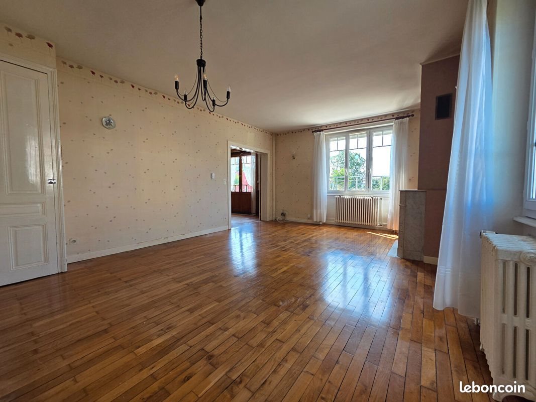 Maison à vendre, 132m², Bletterans
