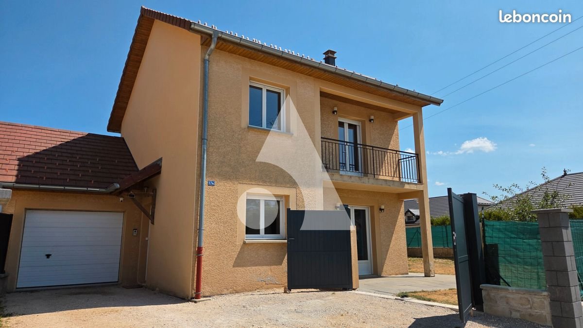 Maison à vendre, 110m², Saint-Laurent-en-Grandvaux