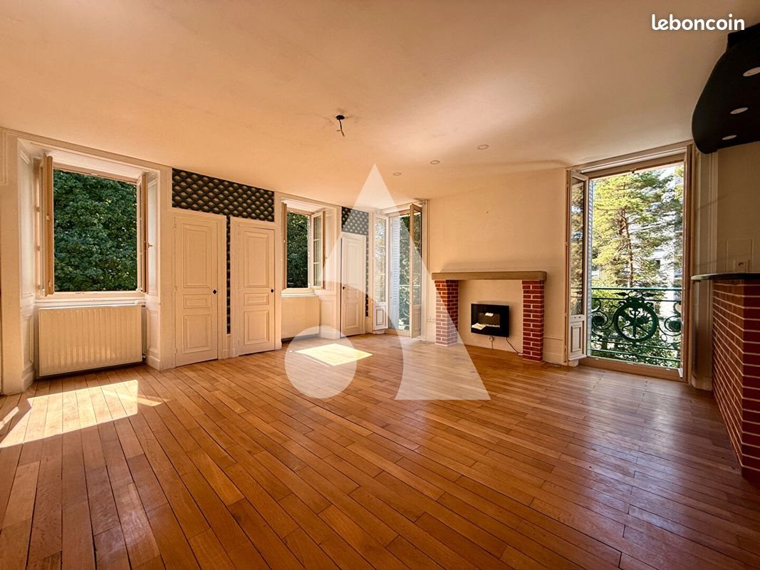 Appartement à vendre, 81m², Lons-le-Saunier