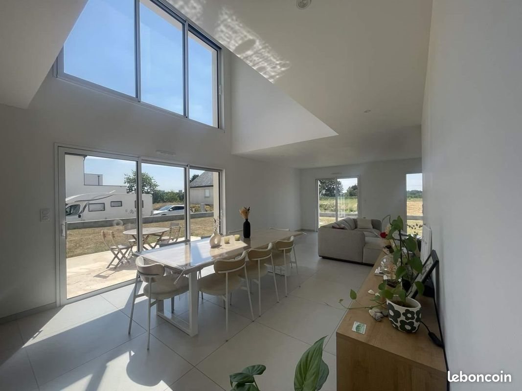 Maison à vendre, 150m², Châteaubourg