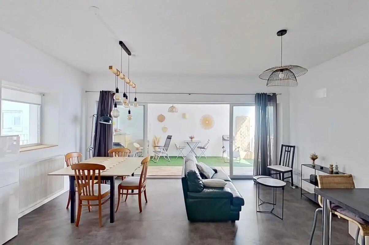 Appartement à louer, 82m², Bègles