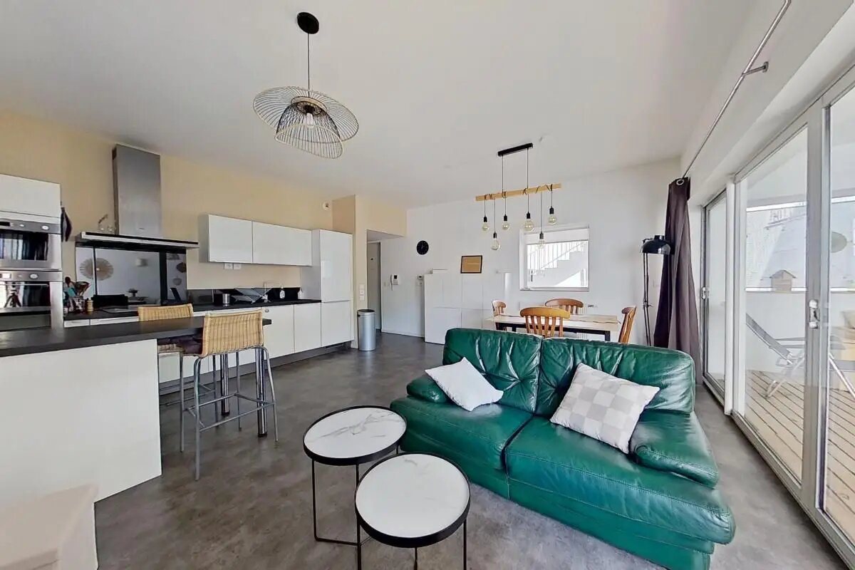 Appartement à louer, 82m², Bègles