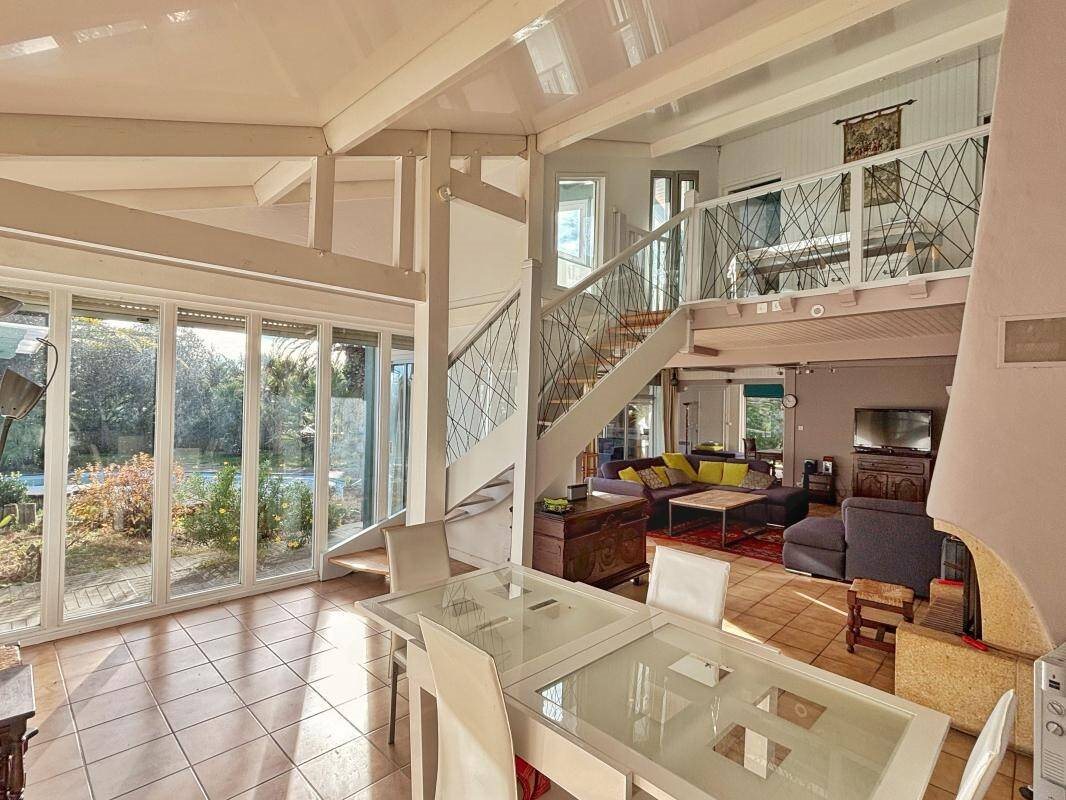 Maison à vendre, 238m², Bénesse-Maremne