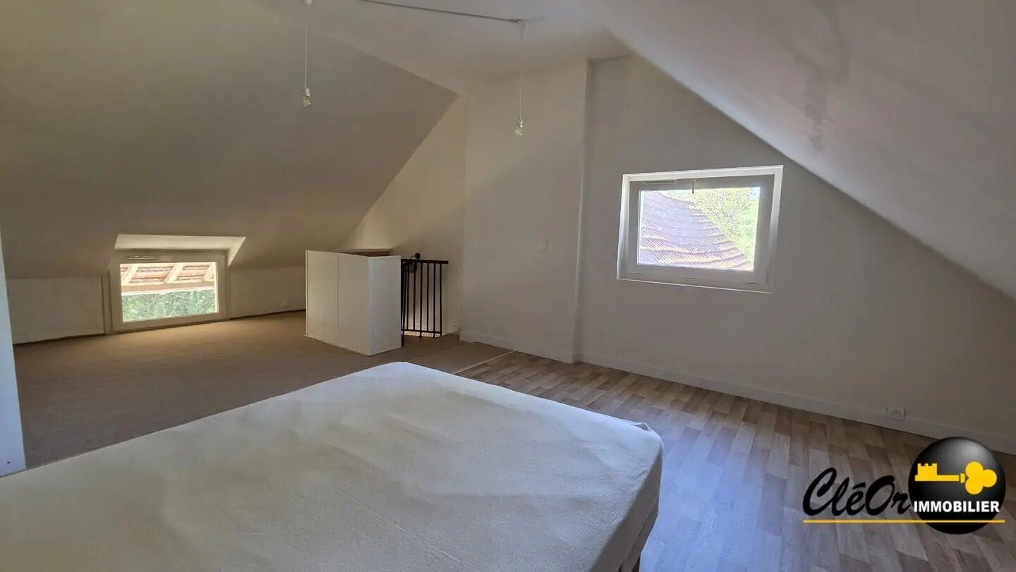 Maison à louer, 80m², Pierre-de-Bresse
