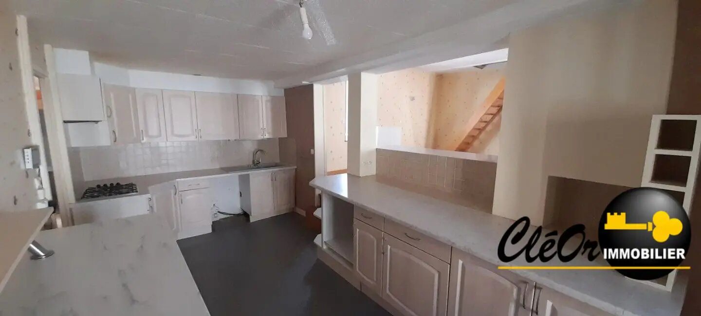 Maison à vendre, 192m², Mervans