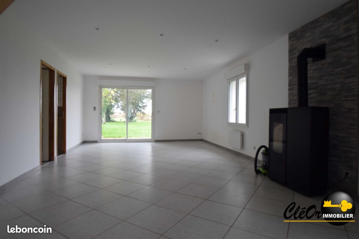 Maison à louer, 89m², Franxault