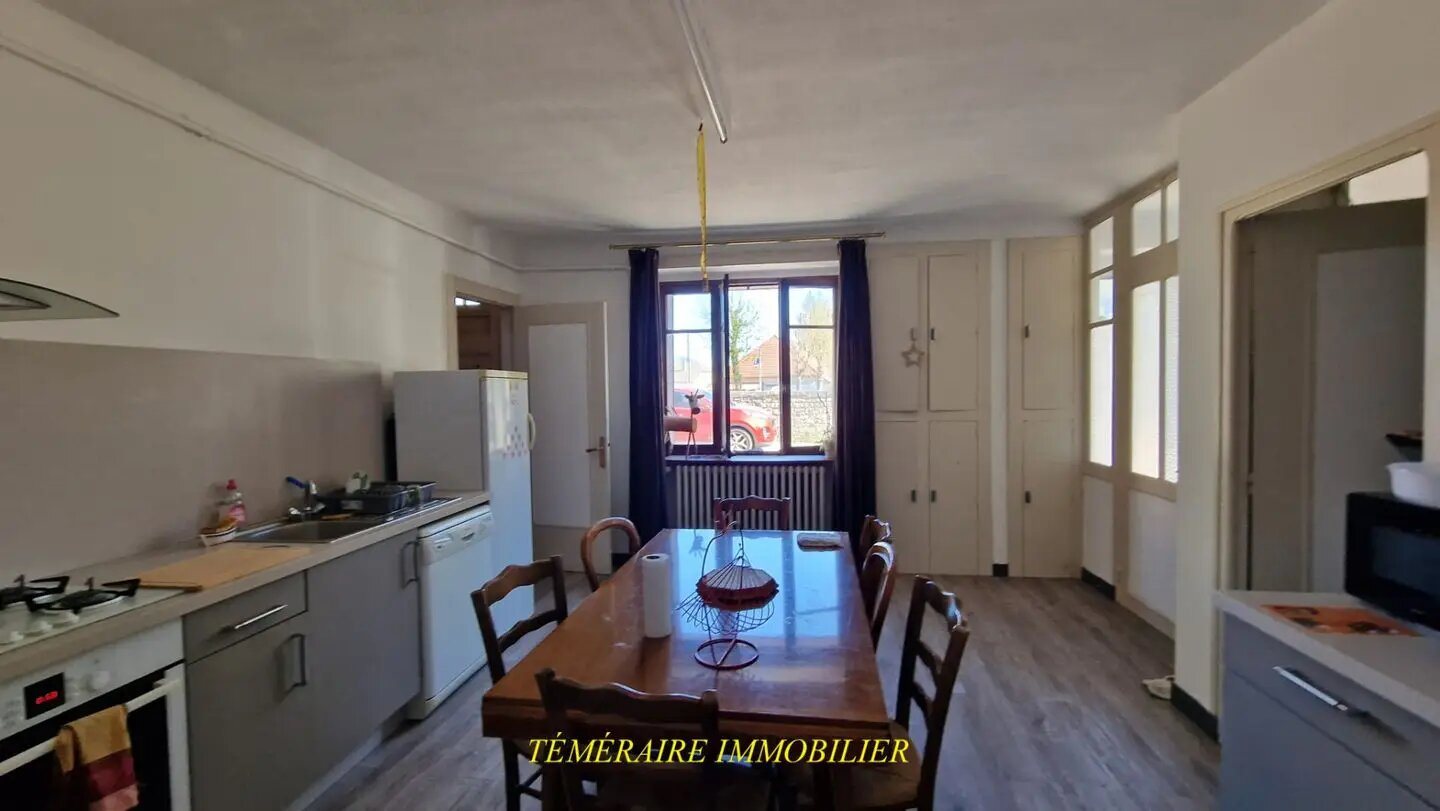 Maison à vendre, 165m², Sirod