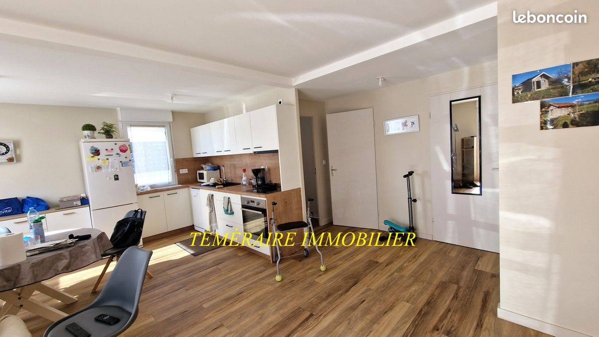 Appartement à vendre, 53m², Lons-le-Saunier