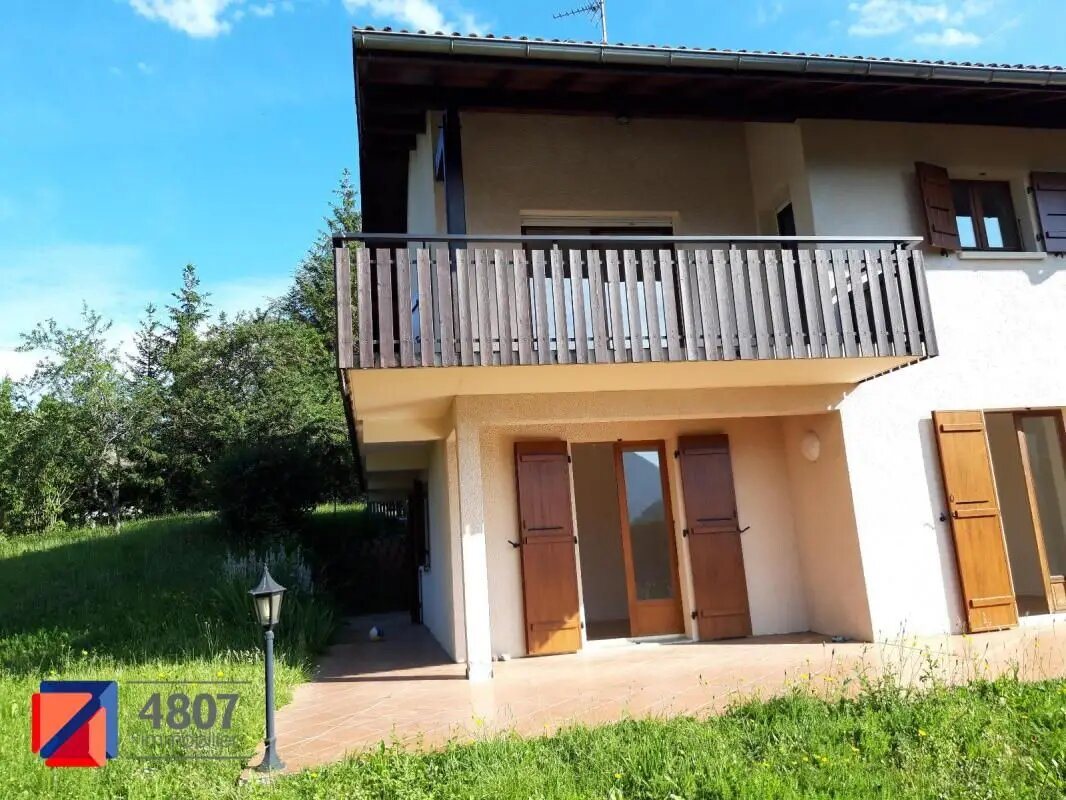 Maison à louer, 166m², Viuz-en-Sallaz