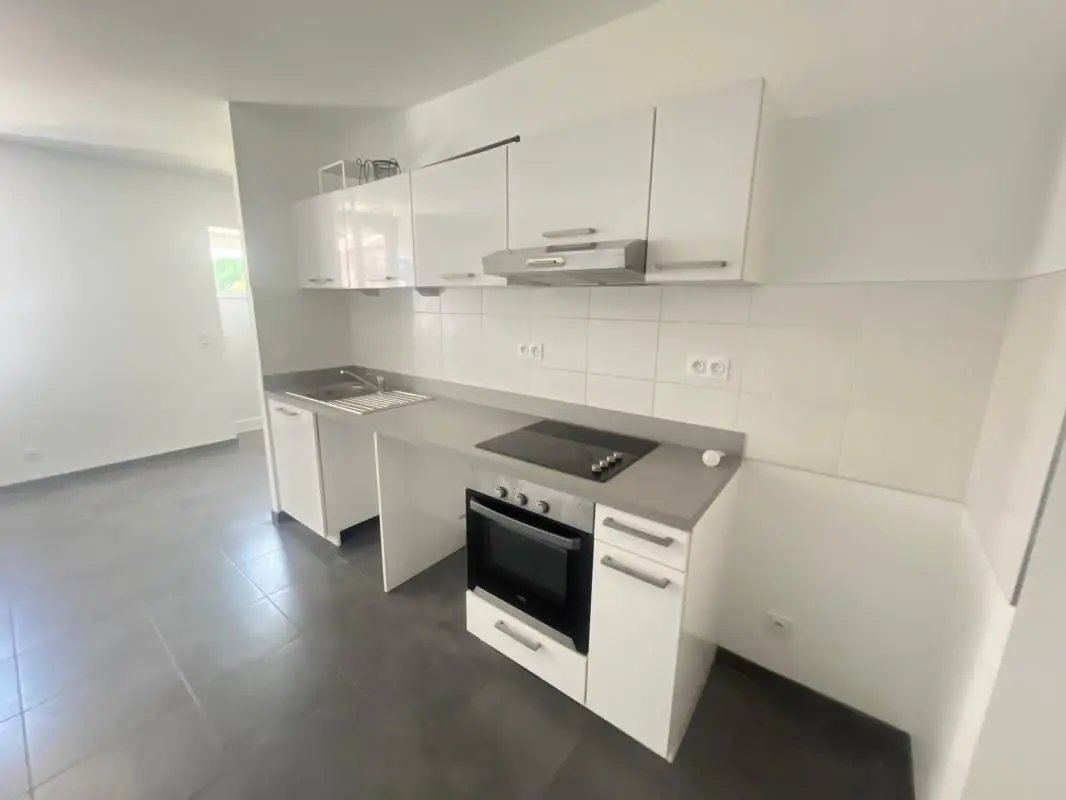 Appartement à louer, 48m², La Boisse