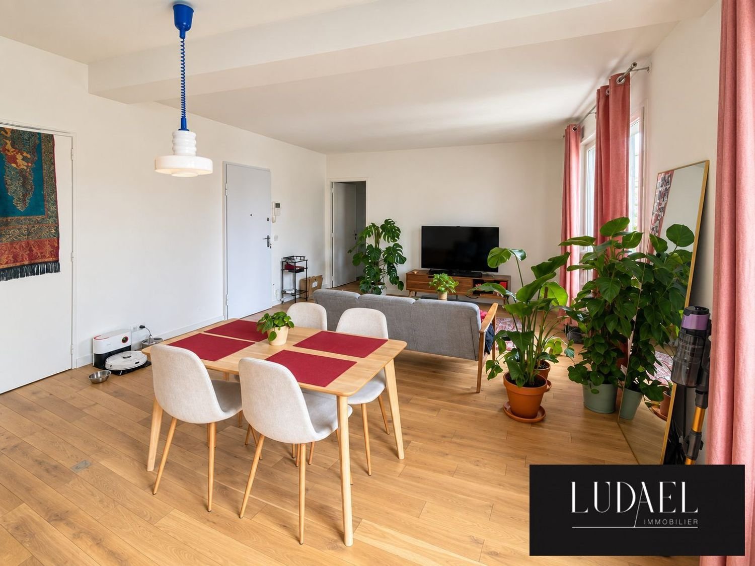 Appartement à louer, 66m², Pantin