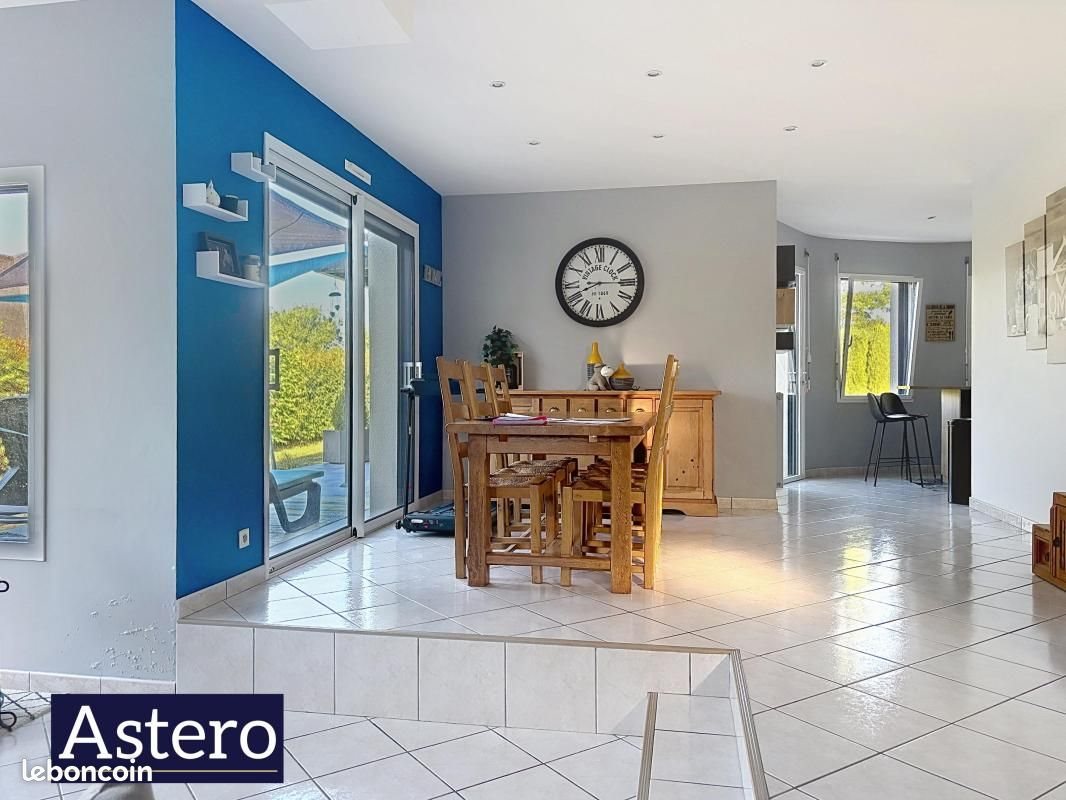 Maison à vendre, 130m², Locmalo