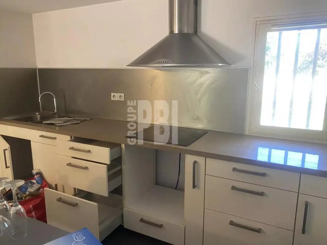 Appartement à louer, 82m², La Crau