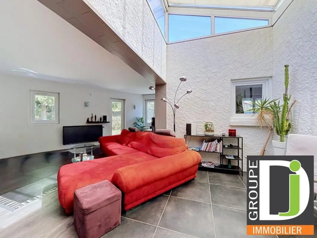 Maison à vendre, 209m², Montéléger