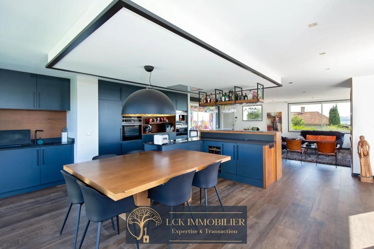 Maison à vendre, 188m², Fréjus