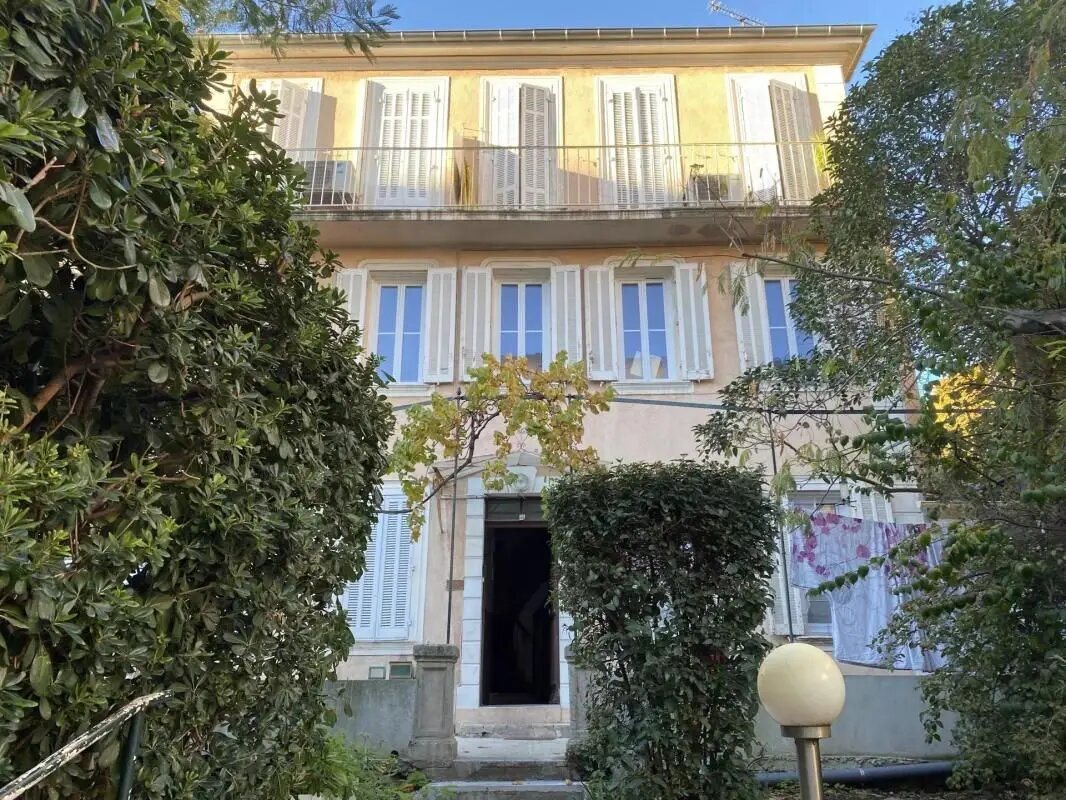 Appartement à louer, 33m², Toulon