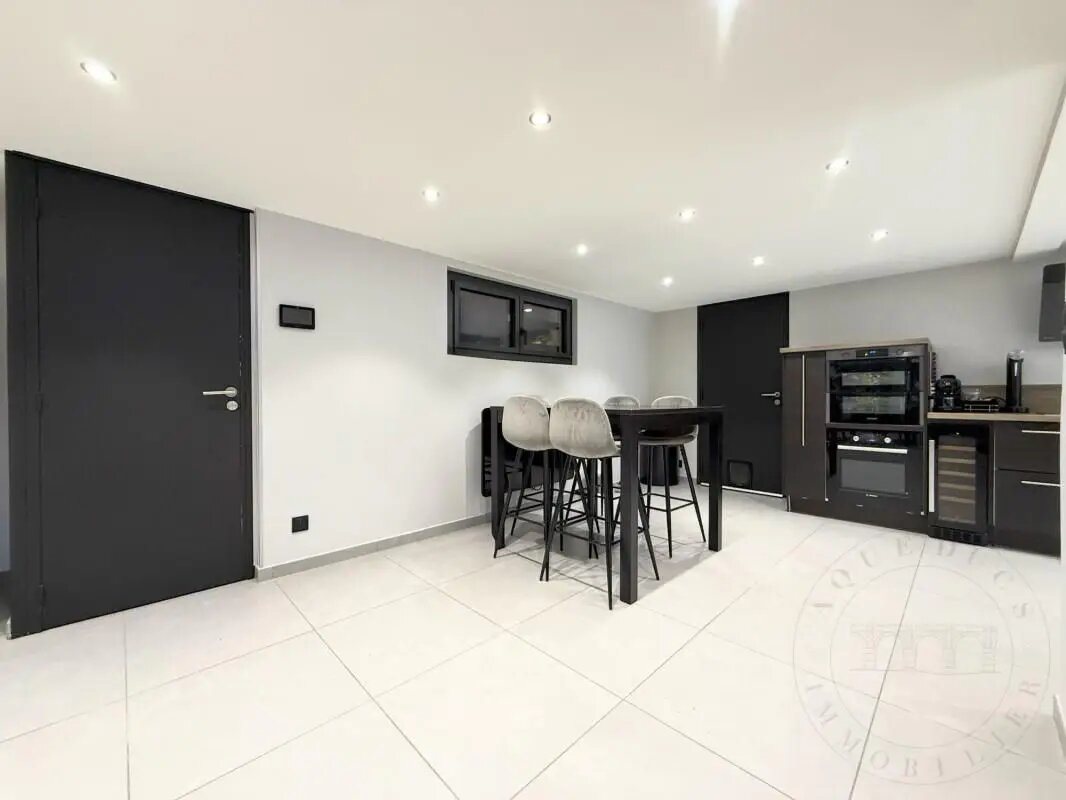 Maison à vendre, 178m², Taluyers