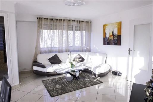 Advert pic 0